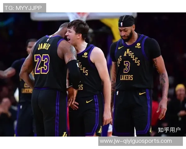 2003年NBA常规赛湖人队对阵猛龙队精彩回顾与赛后分析