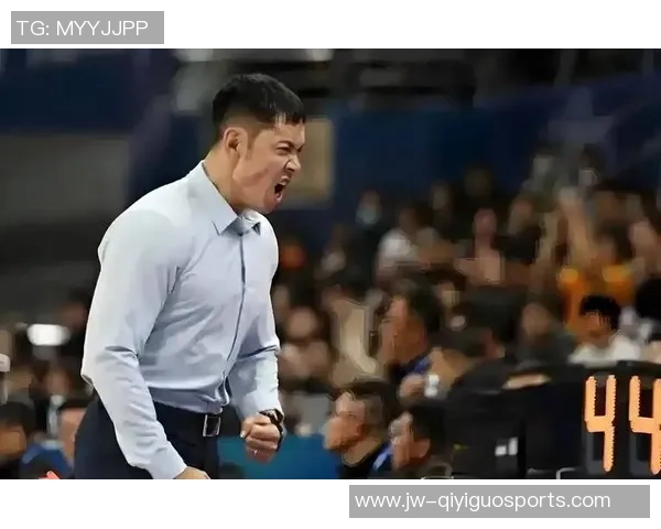 不离不弃？86年少帅为四川男篮参会 上一年提早退役