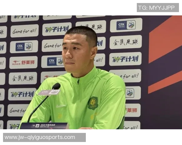 侯森:真不想看到一次次从门里捡球了;咱们离不了球迷的支撑 侯森:真不想看到一次次从门里捡球了;咱们离不了球迷的支撑