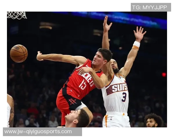 合拿23分,火箭队候补双后卫撑起外线,谢泼德防卫被针对 仍被信赖 合拿23分,火箭队候补双后卫撑起外线,谢泼德防卫被针对 仍被信赖